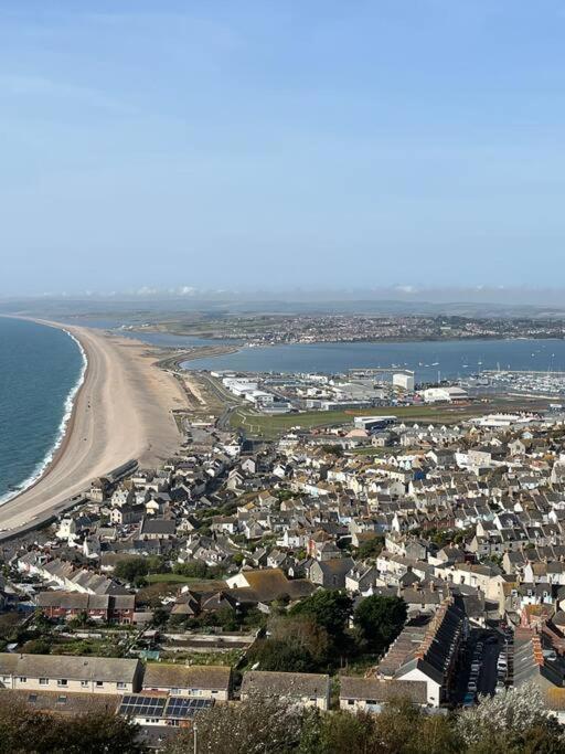 Our Place In With Sea View Holiday home *